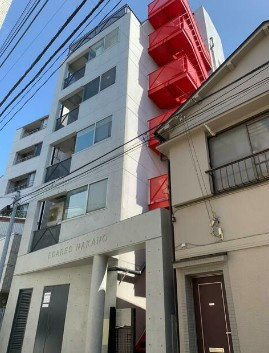 【外観】 | ＥＳＡＲＥＳ中野 | 鉄骨鉄筋コンクリート造のがっちりとした建物。