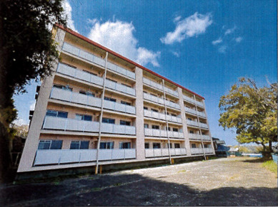 旭町ケイセイマンションの外観