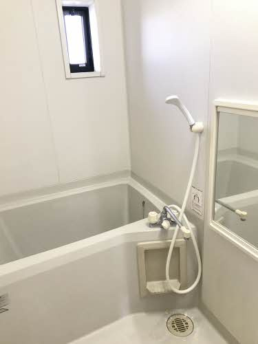 イーストパーク A棟の浴室|お風呂です