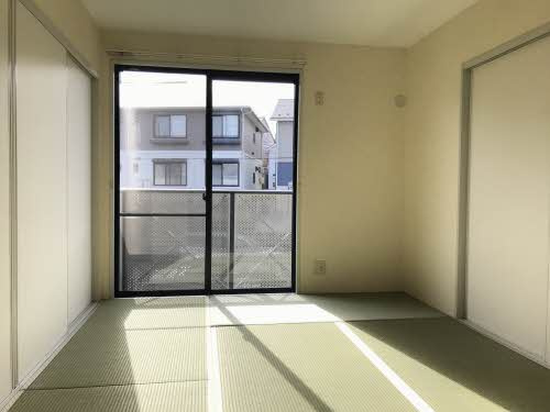 イーストパーク A棟の和室|日本らしい落ち着いた雰囲気の和室です