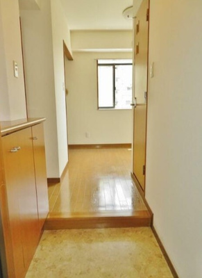 【玄関】 | 伊野尾書店ビル