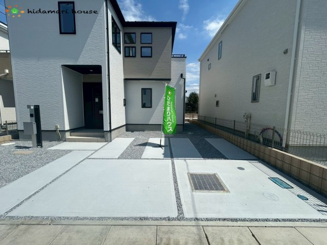 桶川市加納6期　新築戸建　グラファーレ25の駐車場