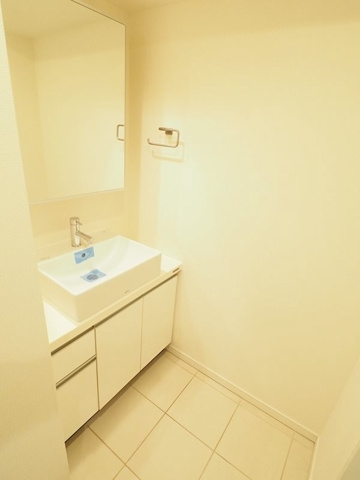 新品家具付きマンション本駒込1(KaGood東京)の洗面所