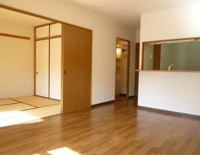 【居間・リビング】 | レジデンス山手台