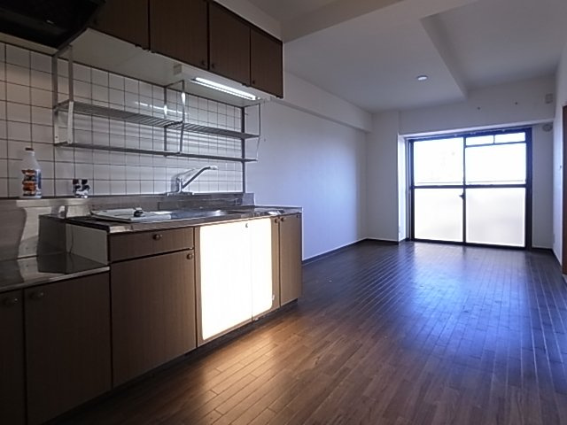 神戸市兵庫区大開通２丁目の賃貸マンション