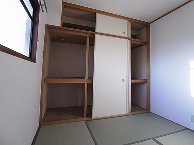 神戸市兵庫区大開通２丁目の賃貸マンションの収納|押し入れ