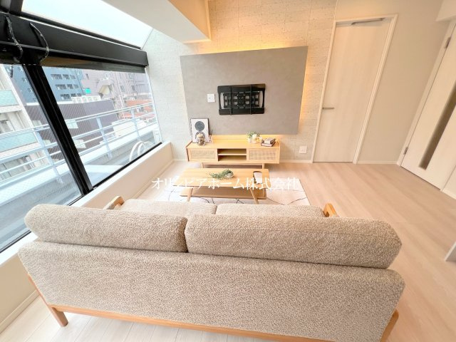 パレトーホー浅草　7階　最　上階　角　部屋　 家具付のその他