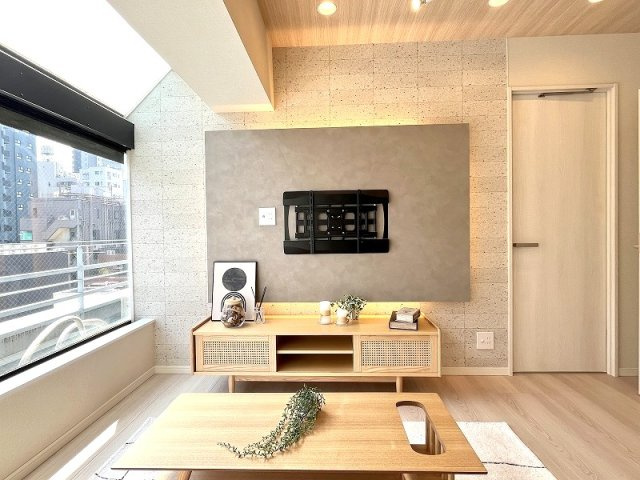 パレトーホー浅草　7階　最　上階　角　部屋　 家具付のその他