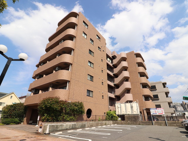 トピア大濠の外観