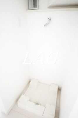 【設備】 | 錦町１丁目戸建て | 室内洗濯機置き場です。