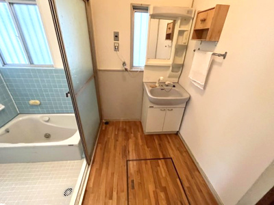 【独立洗面台】 | 生駒郡平群町緑ヶ丘5丁目