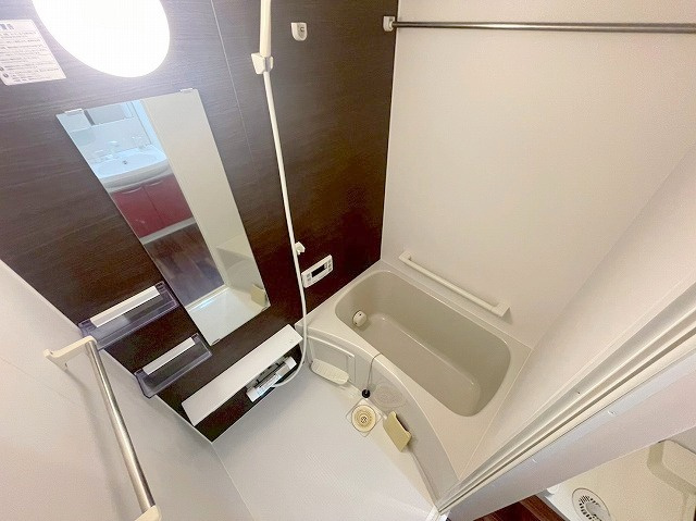 サンメゾン16の浴室