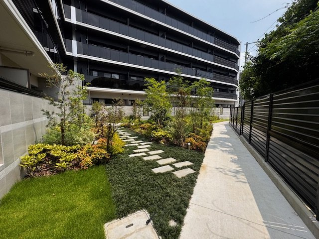 スプランディッド茨木天王の庭