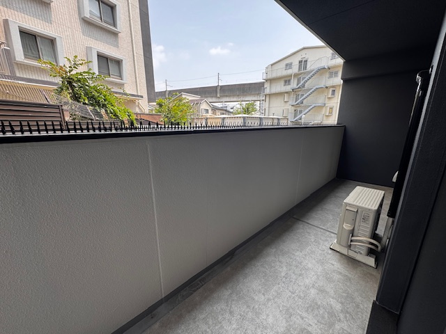 スプランディッド茨木天王のバルコニー