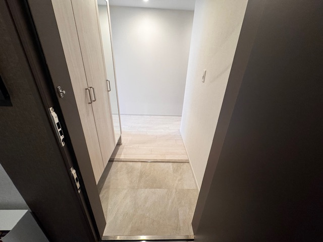 スプランディッド茨木天王の玄関