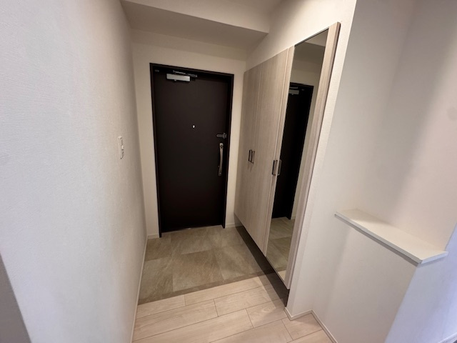 スプランディッド茨木天王の玄関