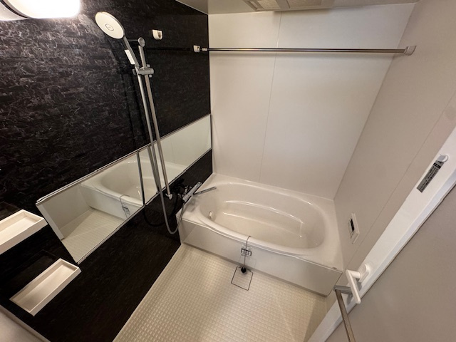 スプランディッド茨木天王の浴室