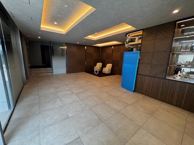 スプランディッド茨木天王のロビー