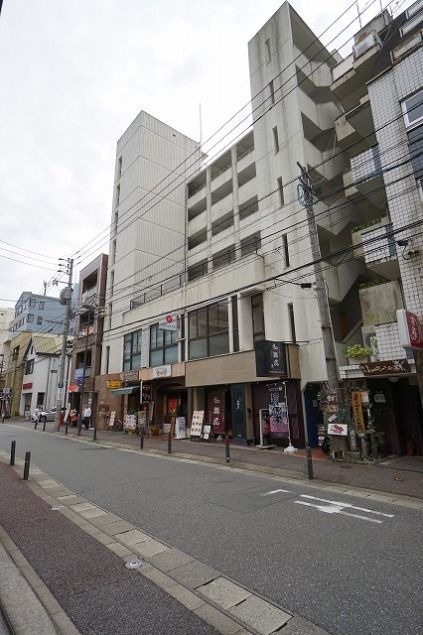 イー・エル・ケイ大名ビル