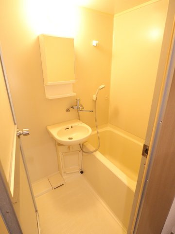 クレスト壱番館の収納