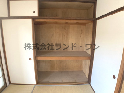 【収納】 | 朝日パリオ狭山 | 約６帖の和室にある収納