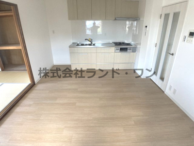 【居間・リビング】 | 朝日パリオ狭山 | 約10帖のLDK