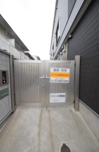 アイコート中野新橋のエントランス