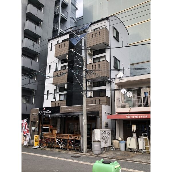 レガリータ薬院の外観