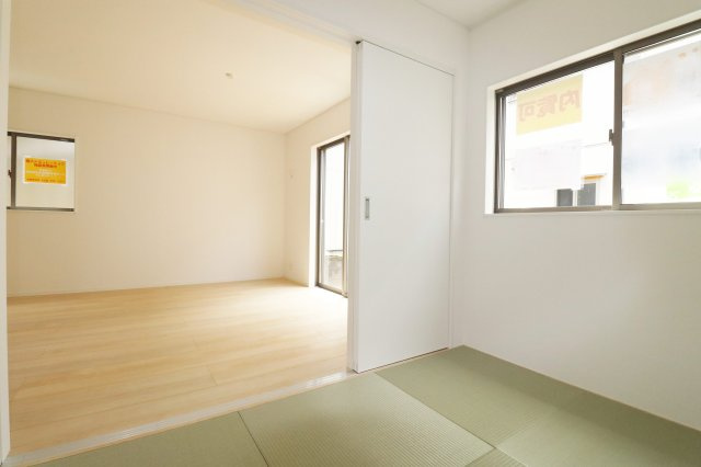 郡山市字賀庄　　　１号棟　　　桜小学校、郡山第３中学区の和室