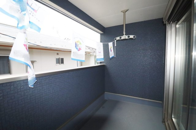 郡山市字賀庄　　　１号棟　　　桜小学校、郡山第３中学区のバルコニー