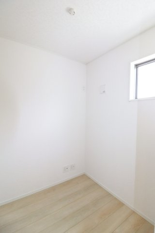 郡山市字賀庄　　　１号棟　　　桜小学校、郡山第３中学区の収納|テレワークルーム