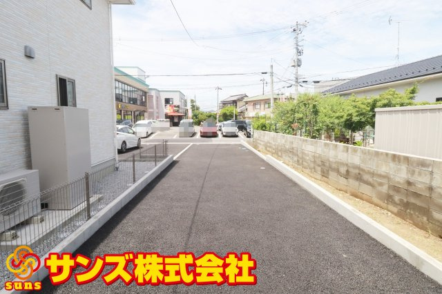 郡山市字賀庄　　　１号棟　　　桜小学校、郡山第３中学区の駐車場