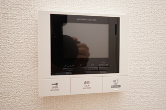 【セキュリティ】 | ドルフオーベン | TV付インターホン