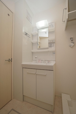 【洗面所】 | ドルフオーベン | 洗髪洗面化粧台