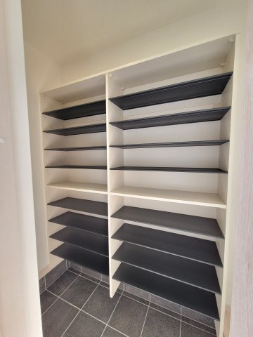 園部Ⅳ・新築戸建の玄関