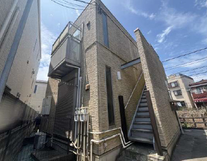 船橋市前原東３丁目　収益アパートの外観