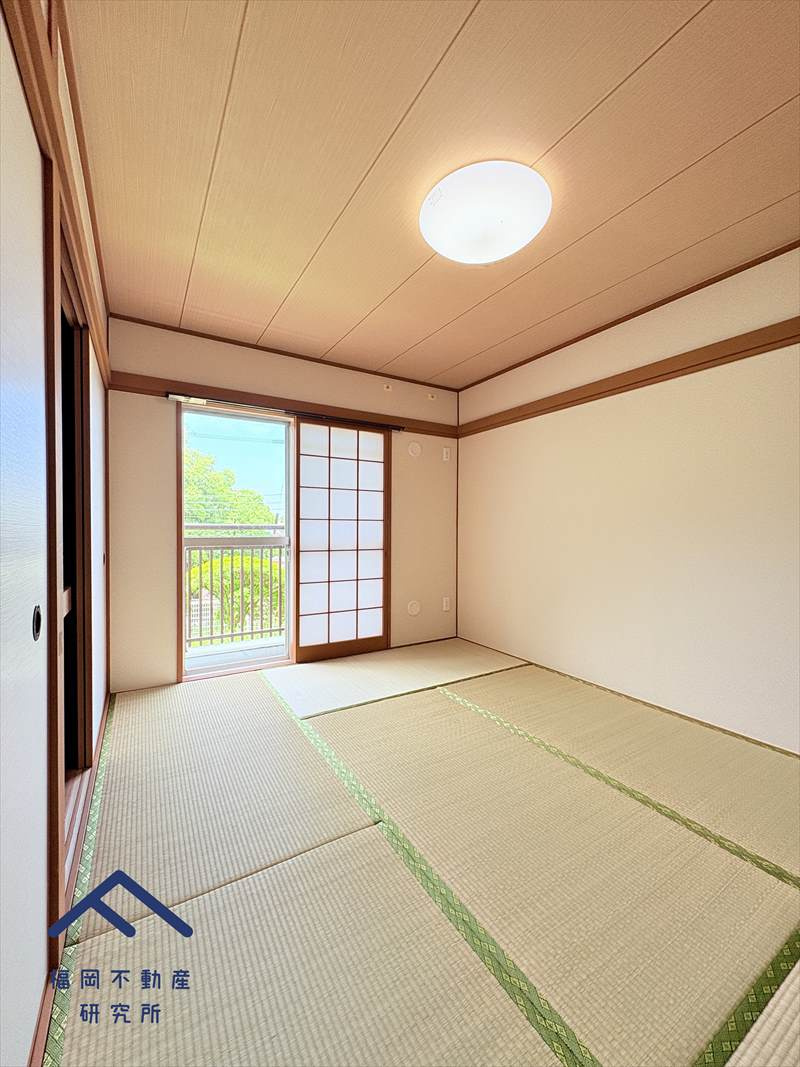 パークハイツ平尾山荘31号棟の和室