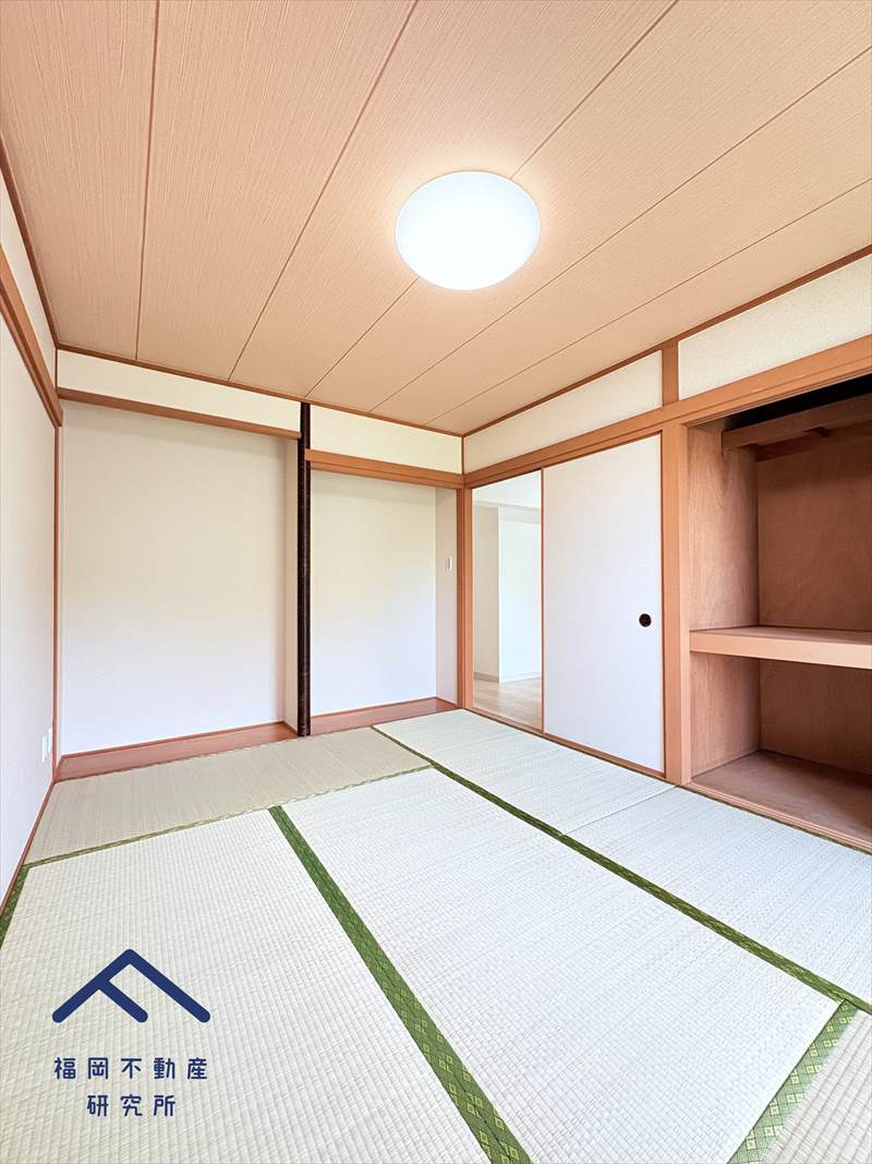 パークハイツ平尾山荘31号棟の和室