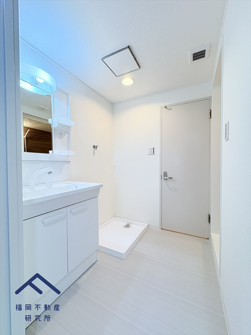 パークハイツ平尾山荘31号棟の洗面所