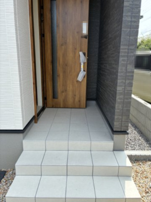 【玄関】 | 大津市下阪本2丁目13　新築戸建