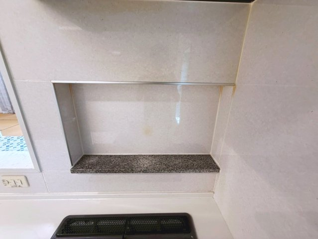 糸満市潮崎町　中古戸建のキッチン|ヒヌカンスペース