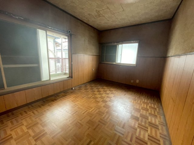 枚方市宇山東町の洋室