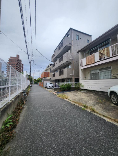 船橋市本中山3丁目　収益マンションの周辺