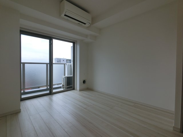 グランカーサ市川国府台の居間・リビング