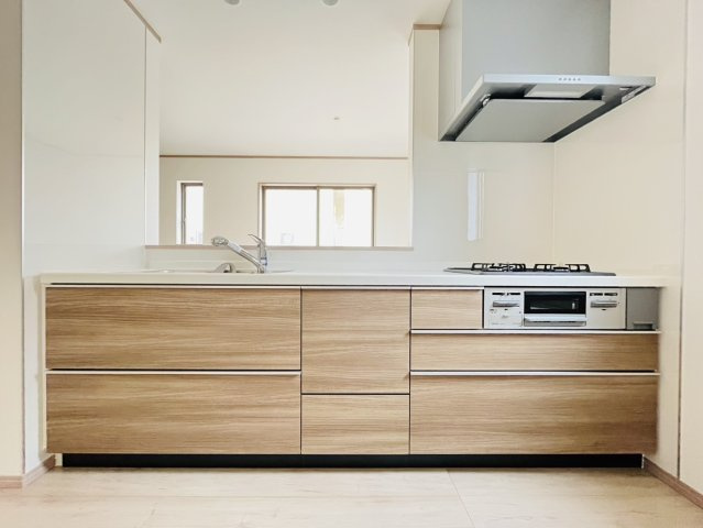 東海市養父町南堀畑61-2『仲介手数料無料』新築戸建てのキッチン