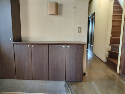 【玄関】 | 箕輪町東箕輪 中古住宅⑤ | 玄関