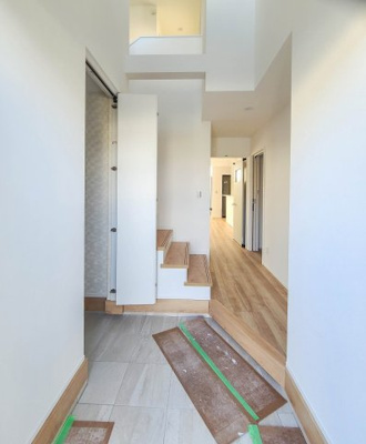 【玄関】 | 藤沢市柄沢1丁目 新築戸建 全2棟