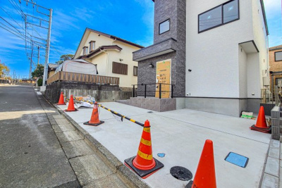 【駐車場】 | 藤沢市柄沢1丁目 新築戸建 全2棟
