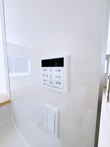 新築戸建・建売　郡山市富久山町福原第20　CRADLE GARDEN　全10棟のセキュリティ|ボタン一つで簡単に操作できる給湯リモコン♪温度設定や追い焚き機能付きなのも嬉しいですね！