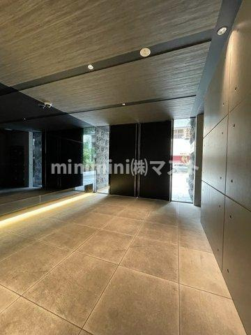S-RESIDENCE堺筋本町Deuxのロビー